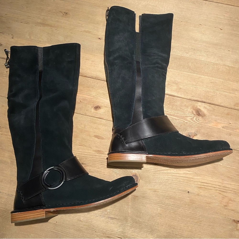 Winter Boots. Olukai Holo Lio boots in black suede, Size 9- NWOT